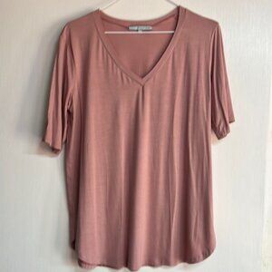 Womens Mauve T shirt Size M
